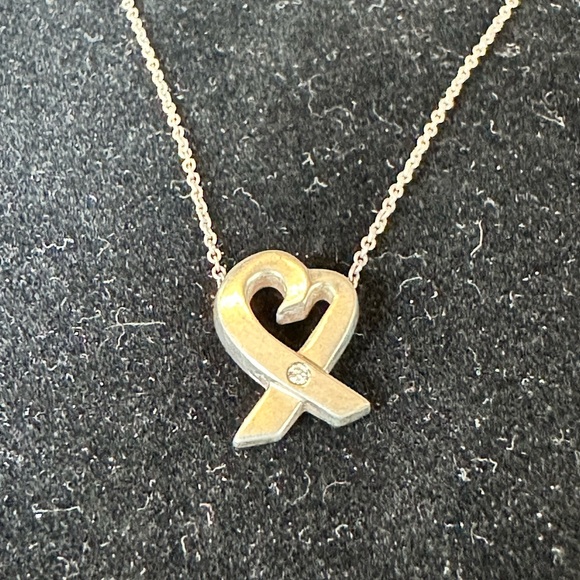 Tiffany & Co. Silver Paloma Picasso loving heart pendant - Picture 7 of 8
